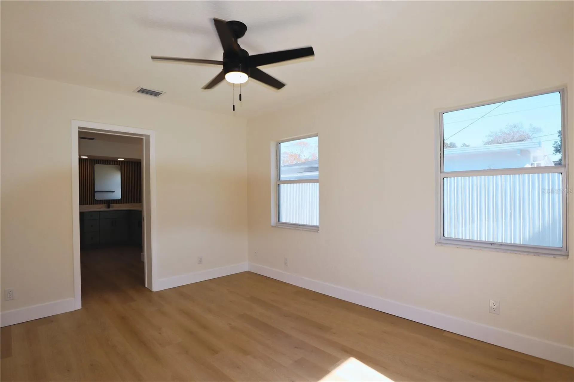 3530 25th Avenue N St Petersburg FL 33713