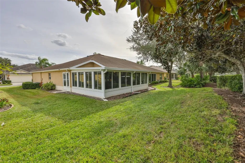 930 Villeroy Greens Drive Sun City Center FL 33573