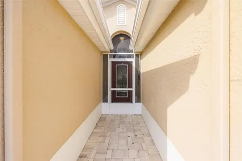930 Villeroy Greens Drive Sun City Center FL 33573