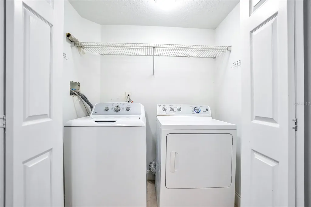1824 Amberly Avenue Orlando FL 32822