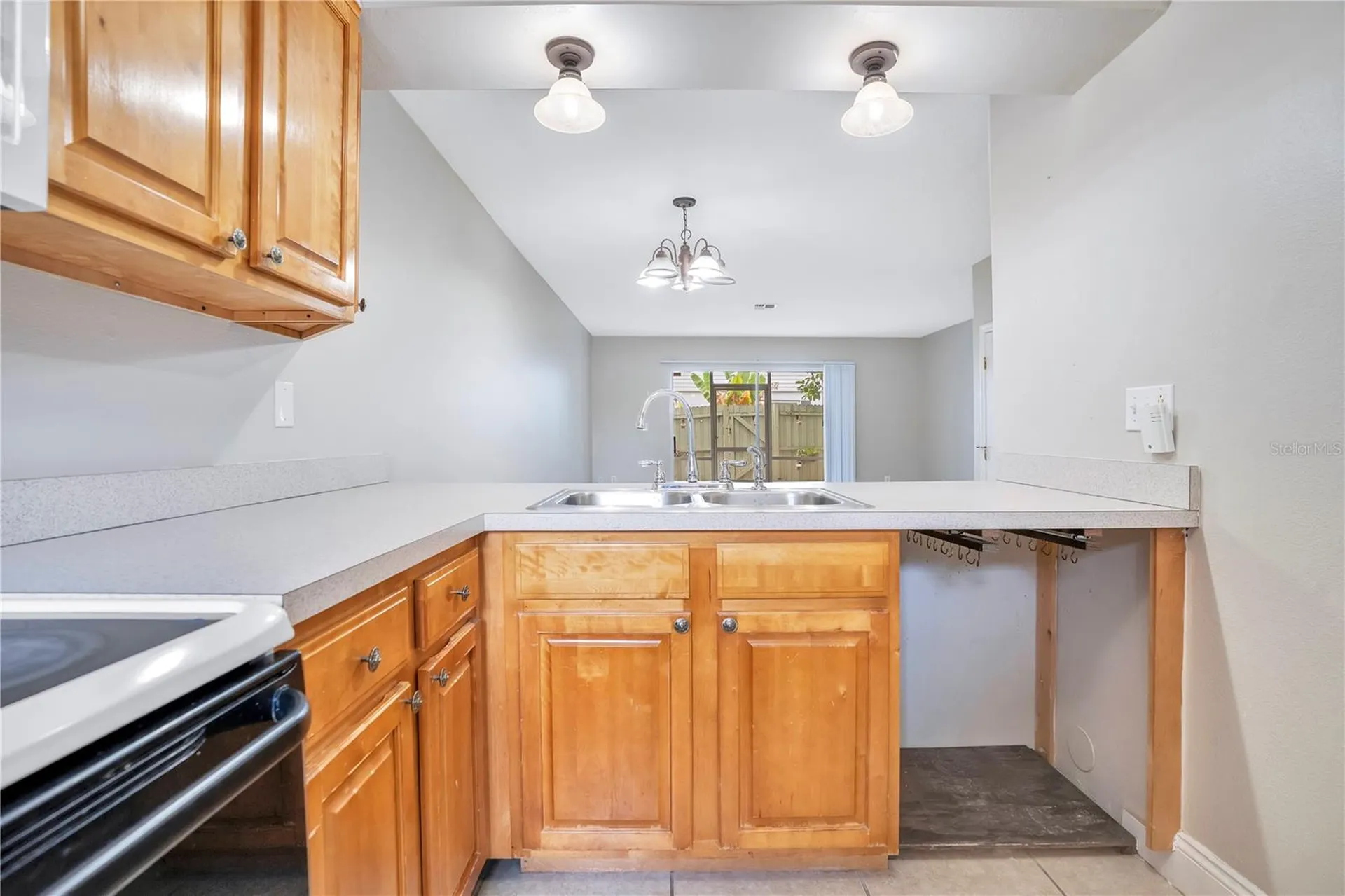 1824 Amberly Avenue Orlando FL 32822