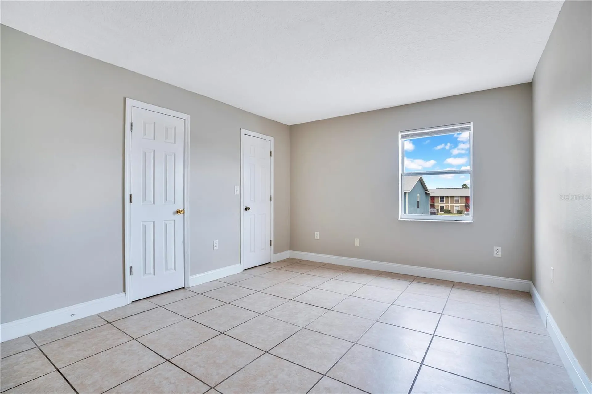 1824 Amberly Avenue Orlando FL 32822