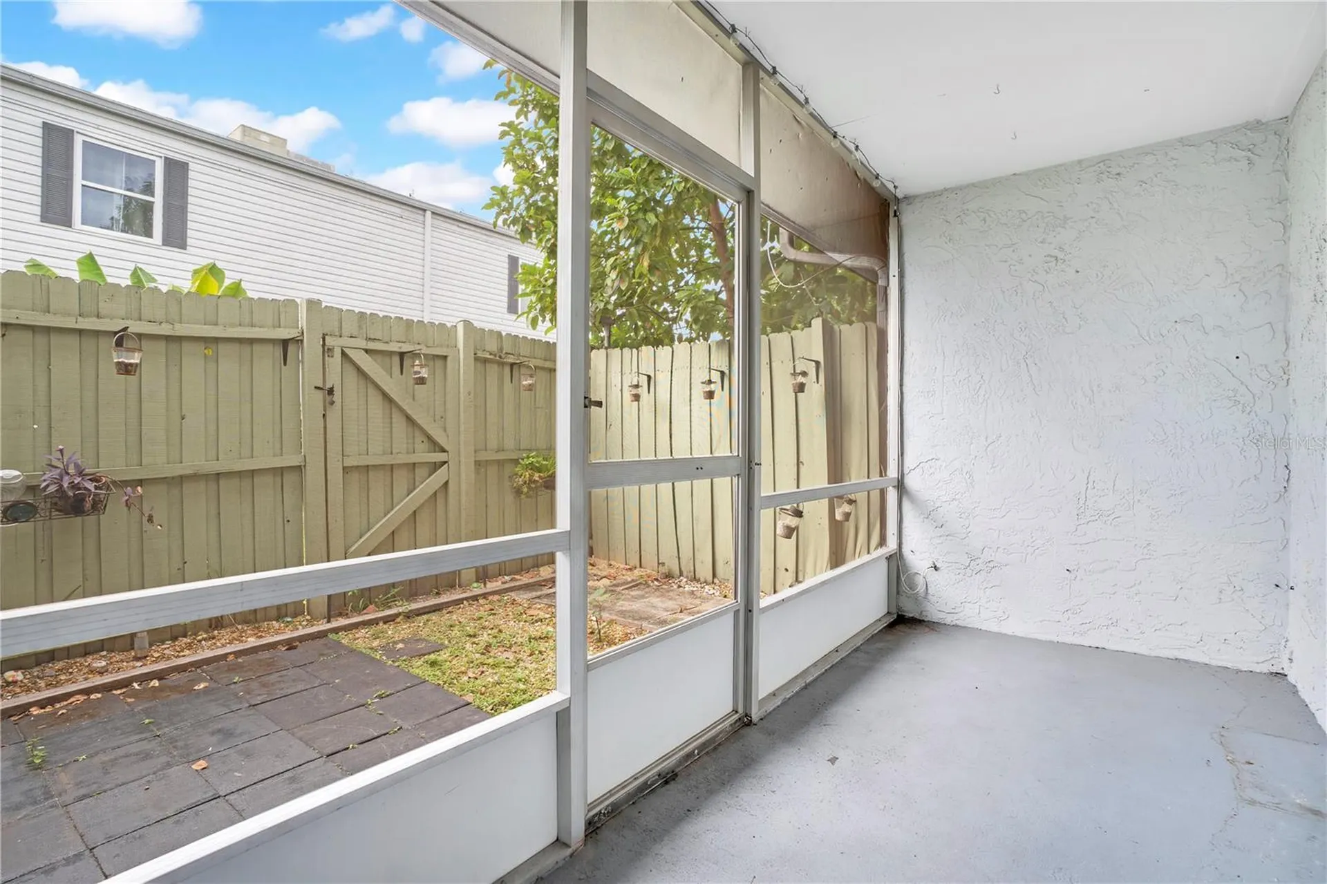 1824 Amberly Avenue Orlando FL 32822