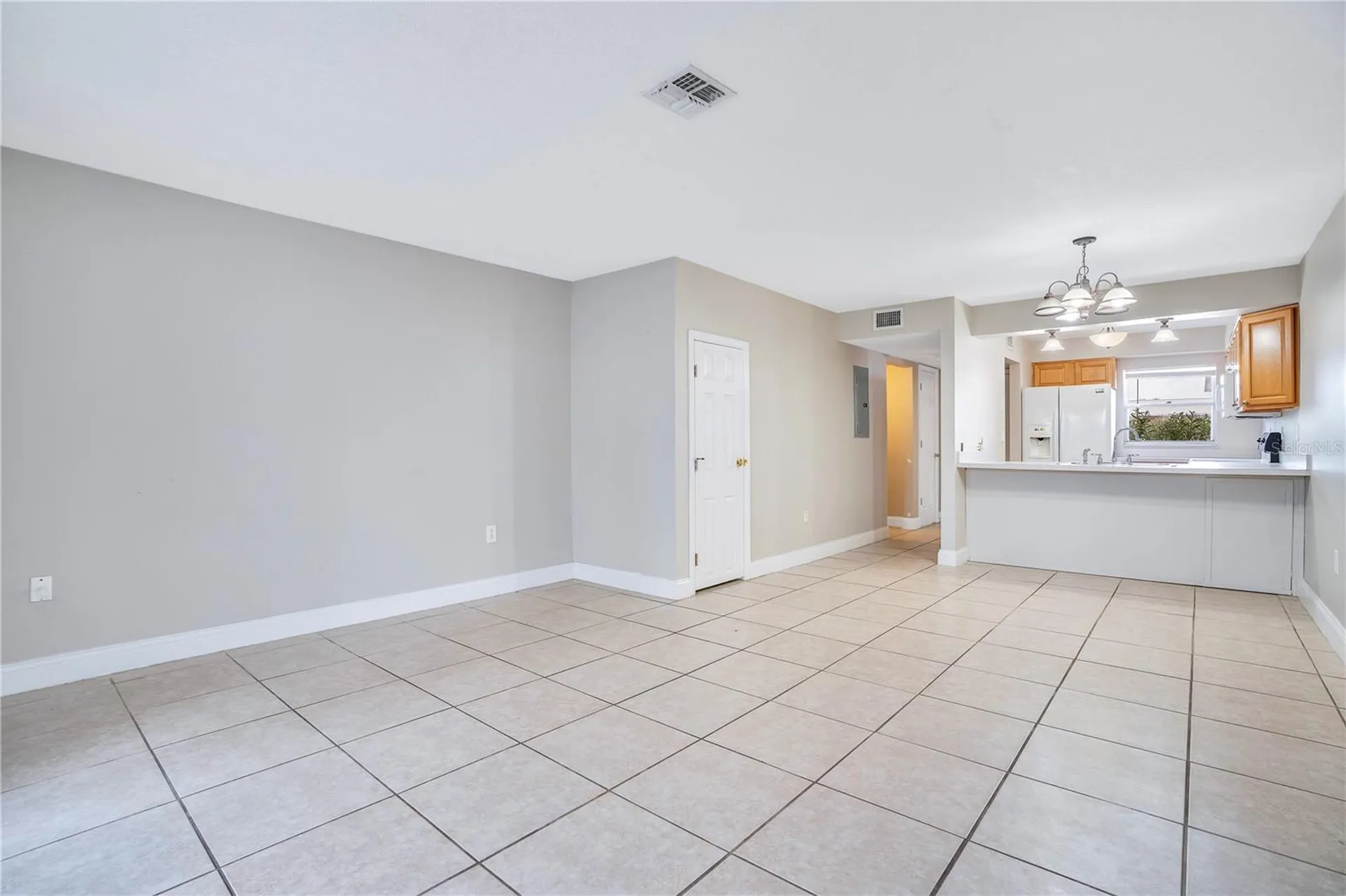 1824 Amberly Avenue Orlando FL 32822