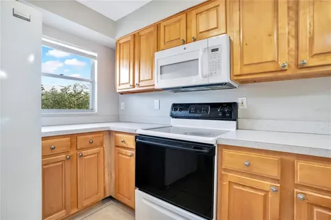 1824 Amberly Avenue Orlando FL 32822