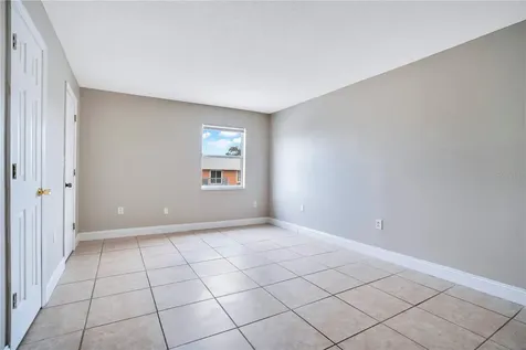 1824 Amberly Avenue Orlando FL 32822