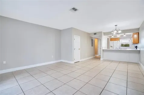 1824 Amberly Avenue Orlando FL 32822