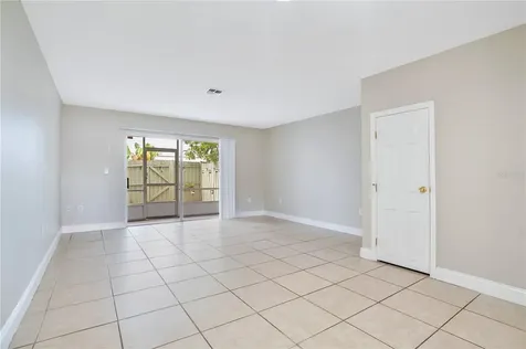 1824 Amberly Avenue Orlando FL 32822