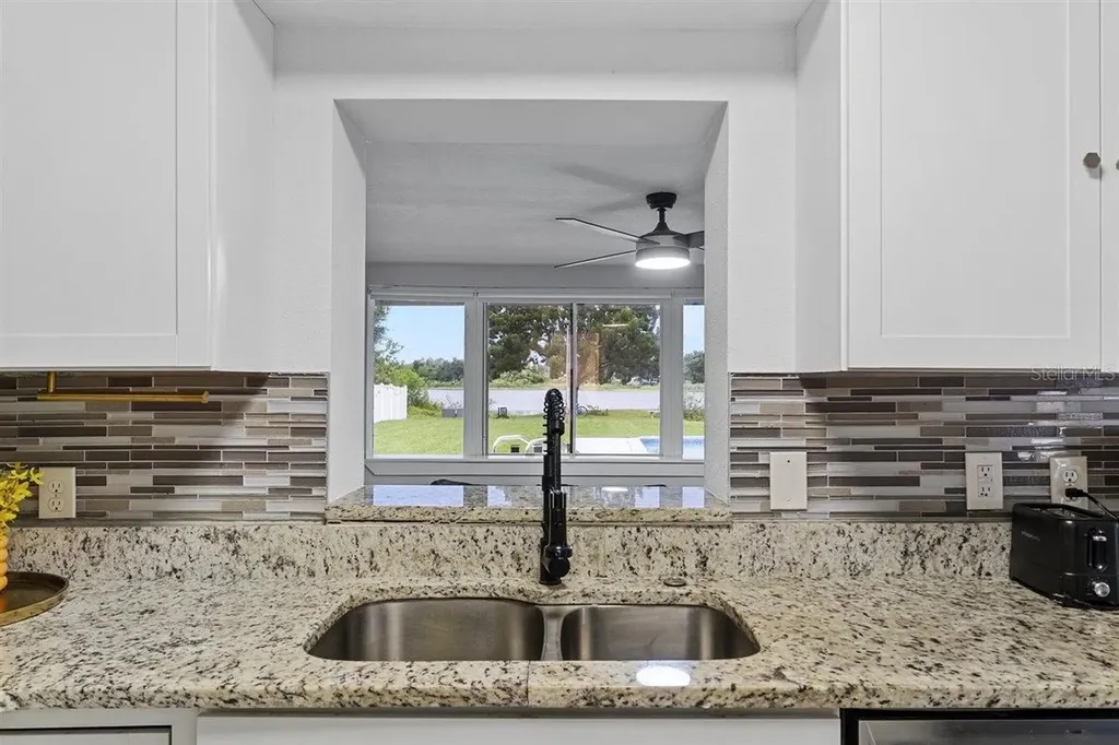 8120 Gondola Drive Orlando FL 32809