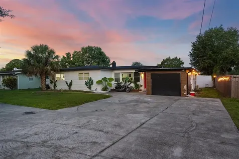 8120 Gondola Drive Orlando FL 32809