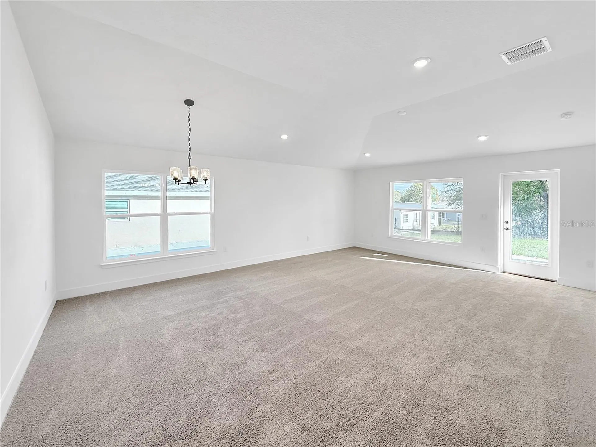 1650 Ann Rose Way Leesburg FL 34748