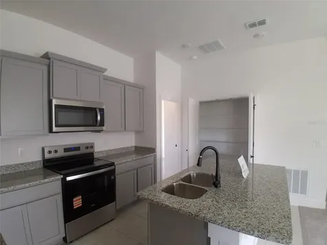 1650 Ann Rose Way Leesburg FL 34748