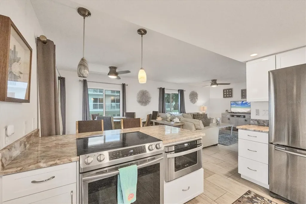 2350 N Beach Road Englewood FL 34223