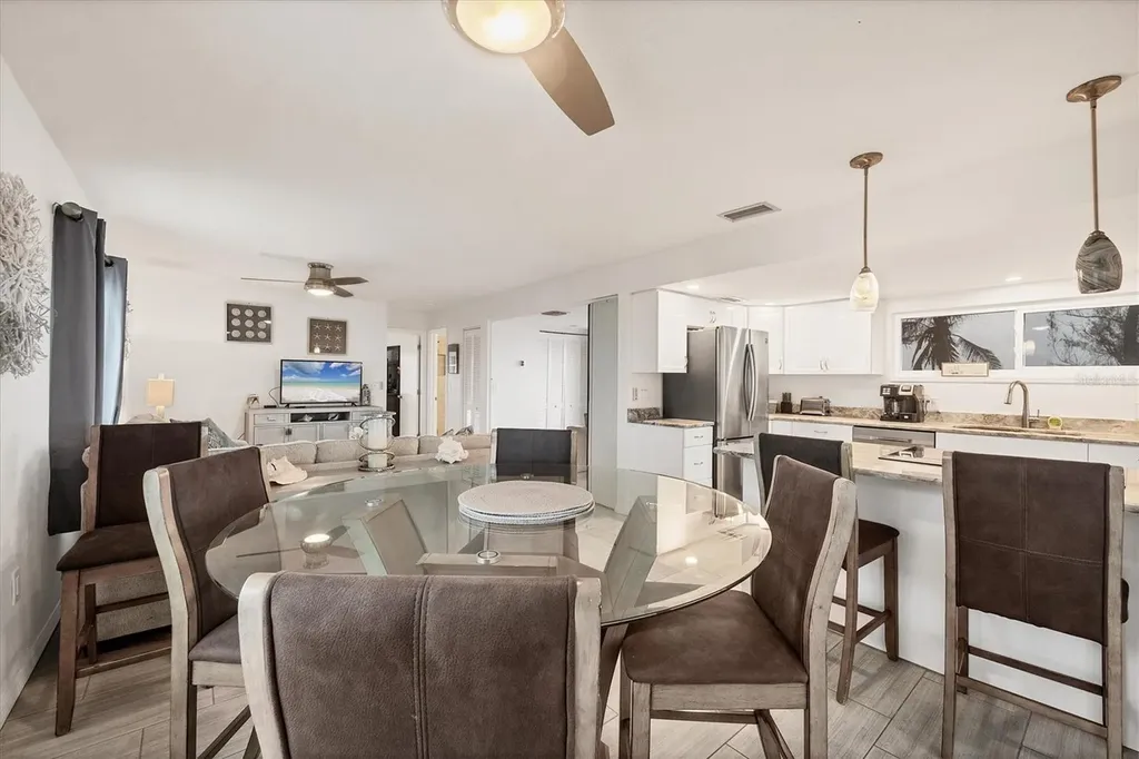 2350 N Beach Road Englewood FL 34223