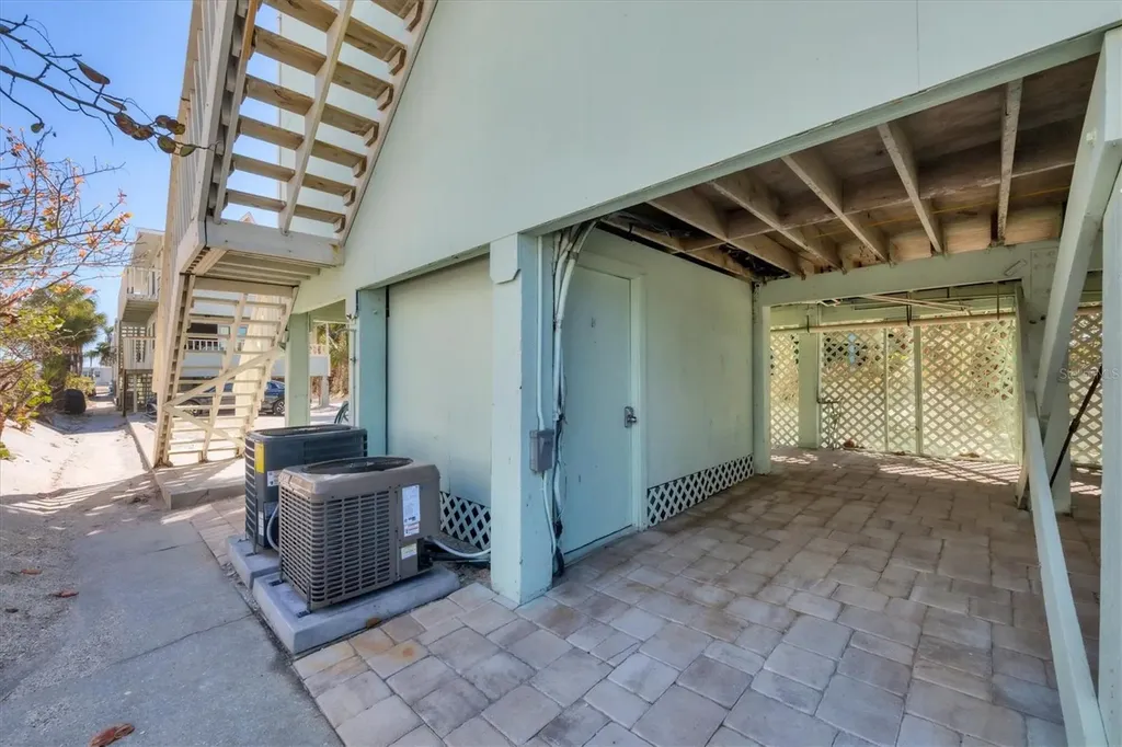 2350 N Beach Road Englewood FL 34223