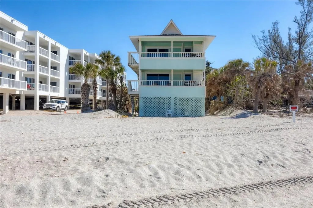 2350 N Beach Road Englewood FL 34223