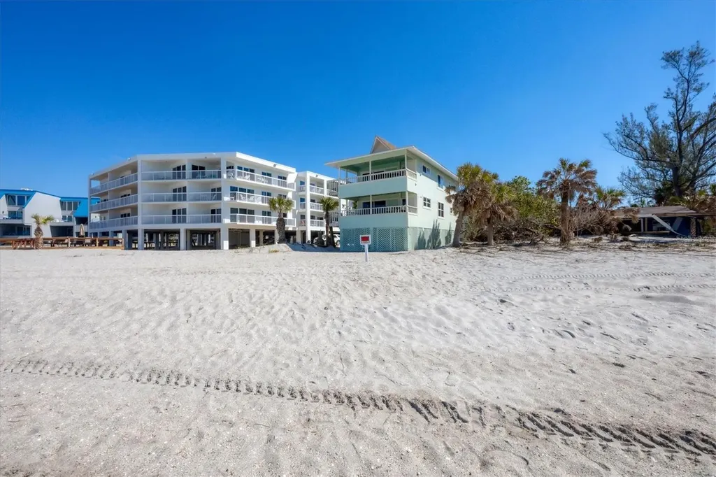 2350 N Beach Road Englewood FL 34223