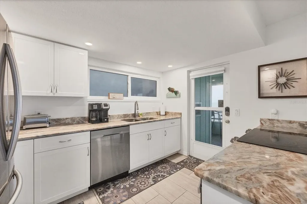 2350 N Beach Road Englewood FL 34223