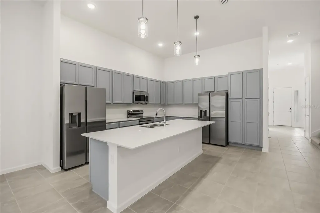 5680 High Seas Drive Orlando FL 32821