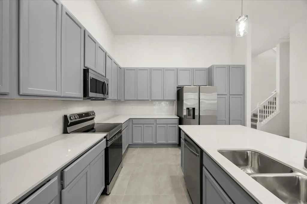 5680 High Seas Drive Orlando FL 32821