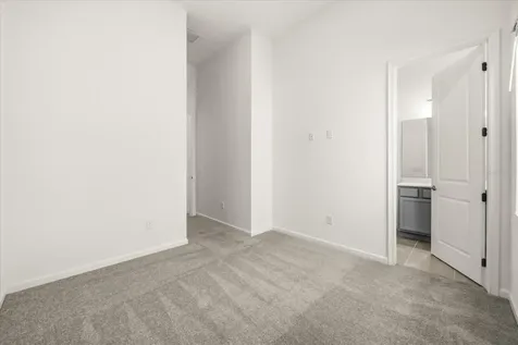 5680 High Seas Drive Orlando FL 32821
