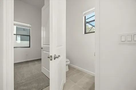 5680 High Seas Drive Orlando FL 32821