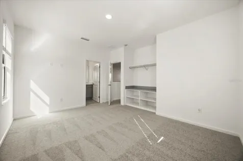 5680 High Seas Drive Orlando FL 32821