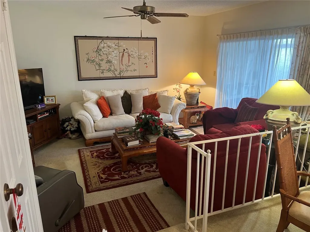 1412 Oak Place Apopka FL 32712