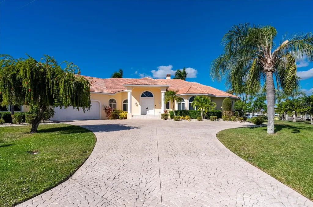 1030 Conecta Drive Punta Gorda FL 33950