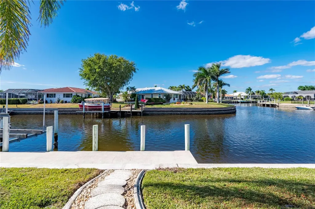 1030 Conecta Drive Punta Gorda FL 33950