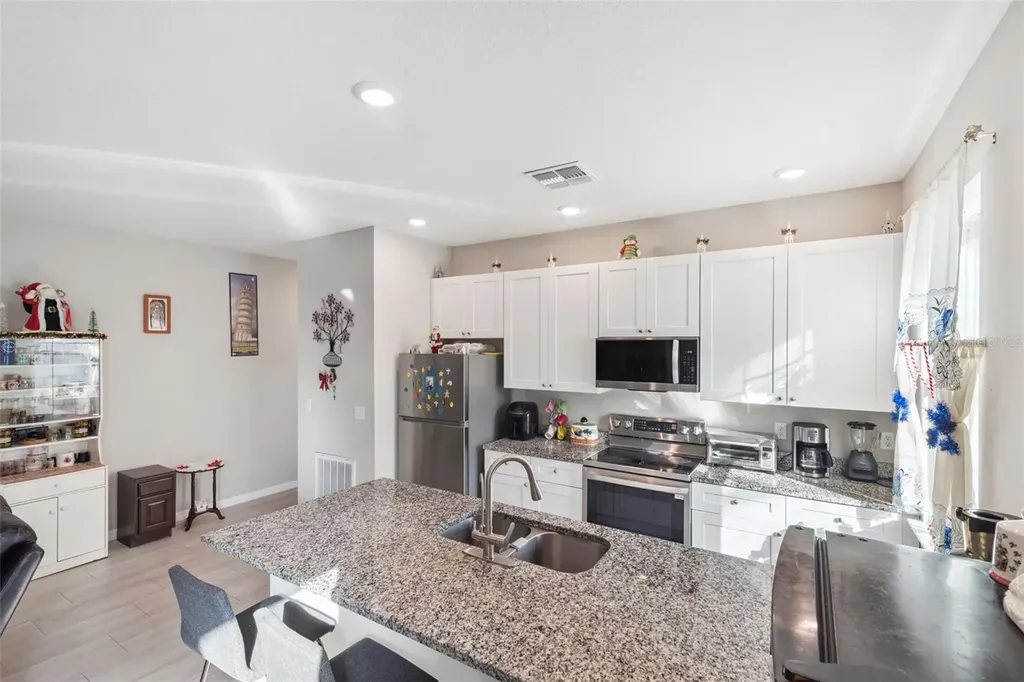 1021/1023 Titcomb Street Eustis FL 32726