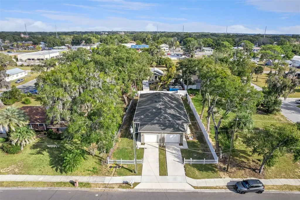 1021/1023 Titcomb Street Eustis FL 32726