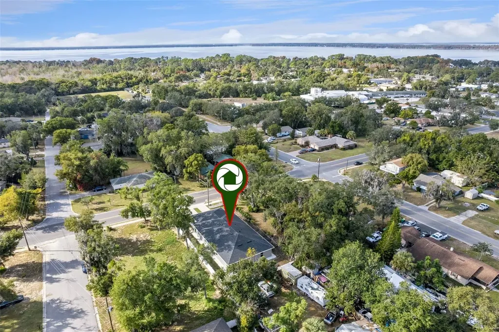 1021/1023 Titcomb Street Eustis FL 32726