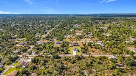 904 Lake Avenue Lehigh Acres FL 33972