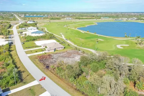 7276 David Boulevard Port Charlotte FL 33981
