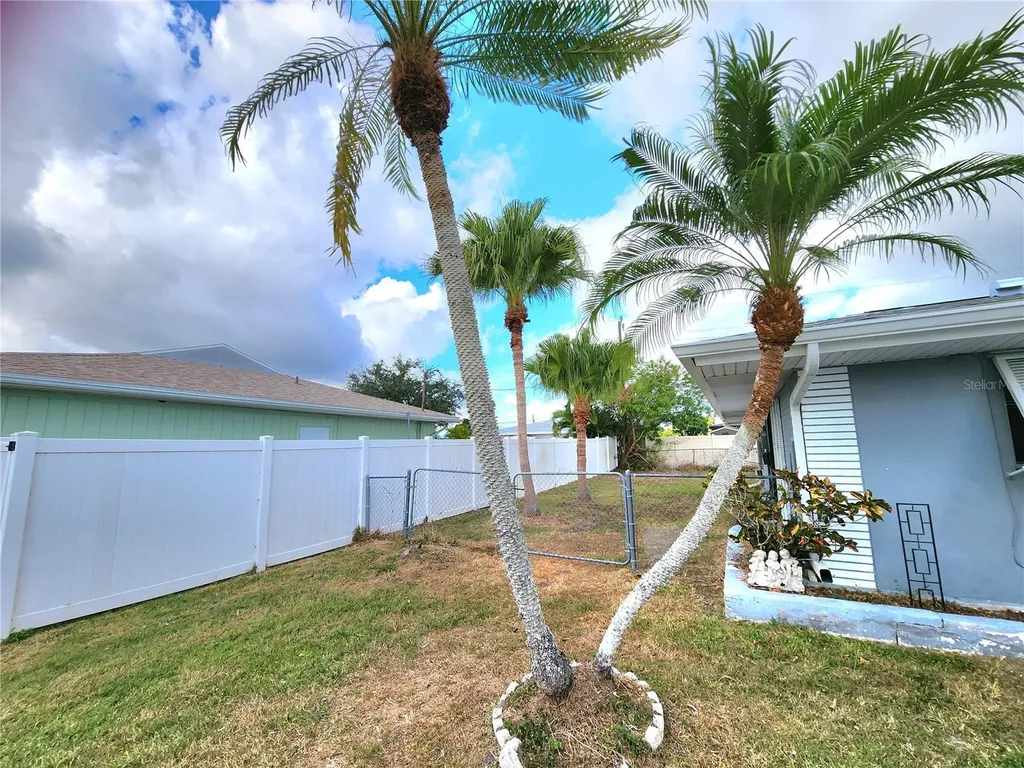 6447 Safford Terrace North Port FL 34287