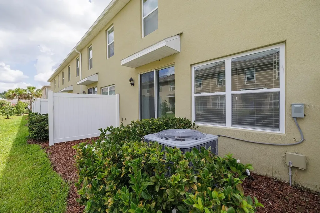 58 Bella Oaks Drive Port Orange FL 32129