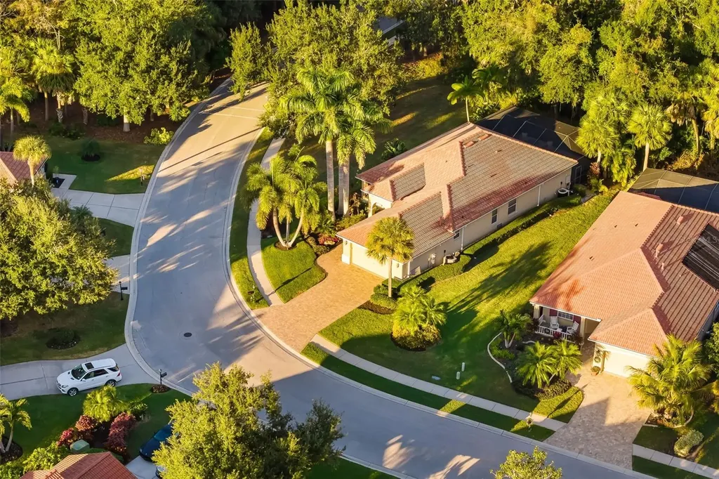 743 Foggy Morn Lane Bradenton FL 34212
