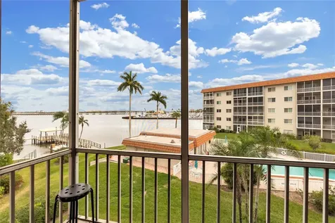1650 1st Avenue W Bradenton FL 34205