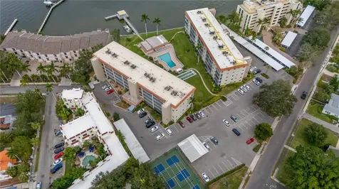 1650 1st Avenue W Bradenton FL 34205