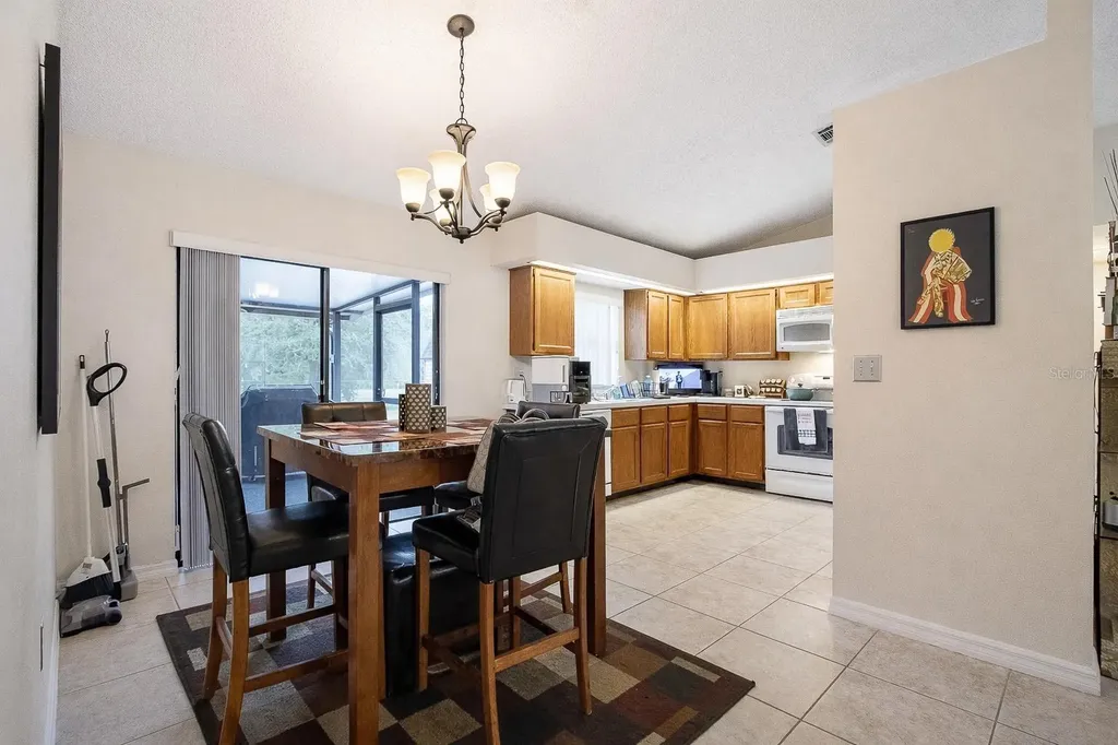836 Alpine Court Kissimmee FL 34758