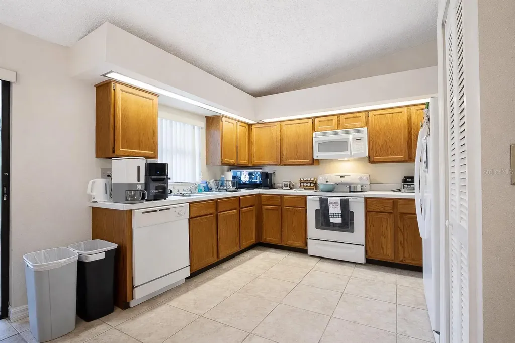 836 Alpine Court Kissimmee FL 34758