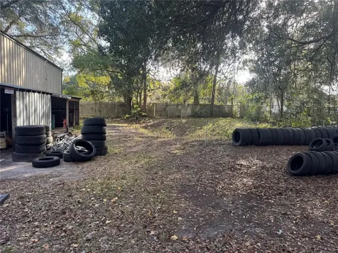 15050 NE Us Highway 301 Waldo FL 32694