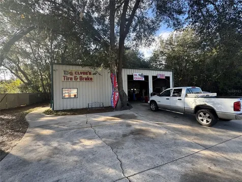 15050 NE Us Highway 301 Waldo FL 32694