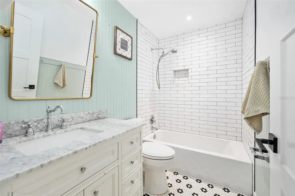 2 Avenue Bonita Ormond Beach FL 32174