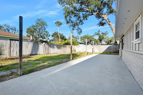 2 Avenue Bonita Ormond Beach FL 32174