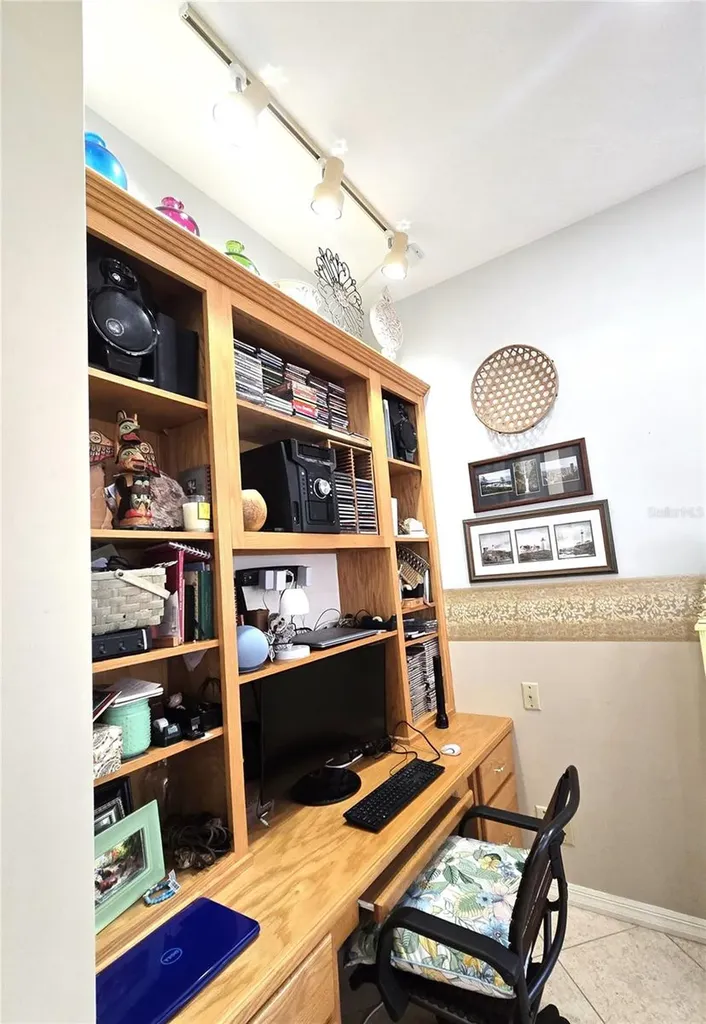 6121 S Sunway Point Floral City FL 34436