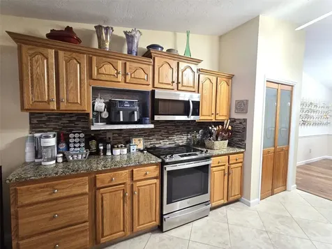 6121 S Sunway Point Floral City FL 34436