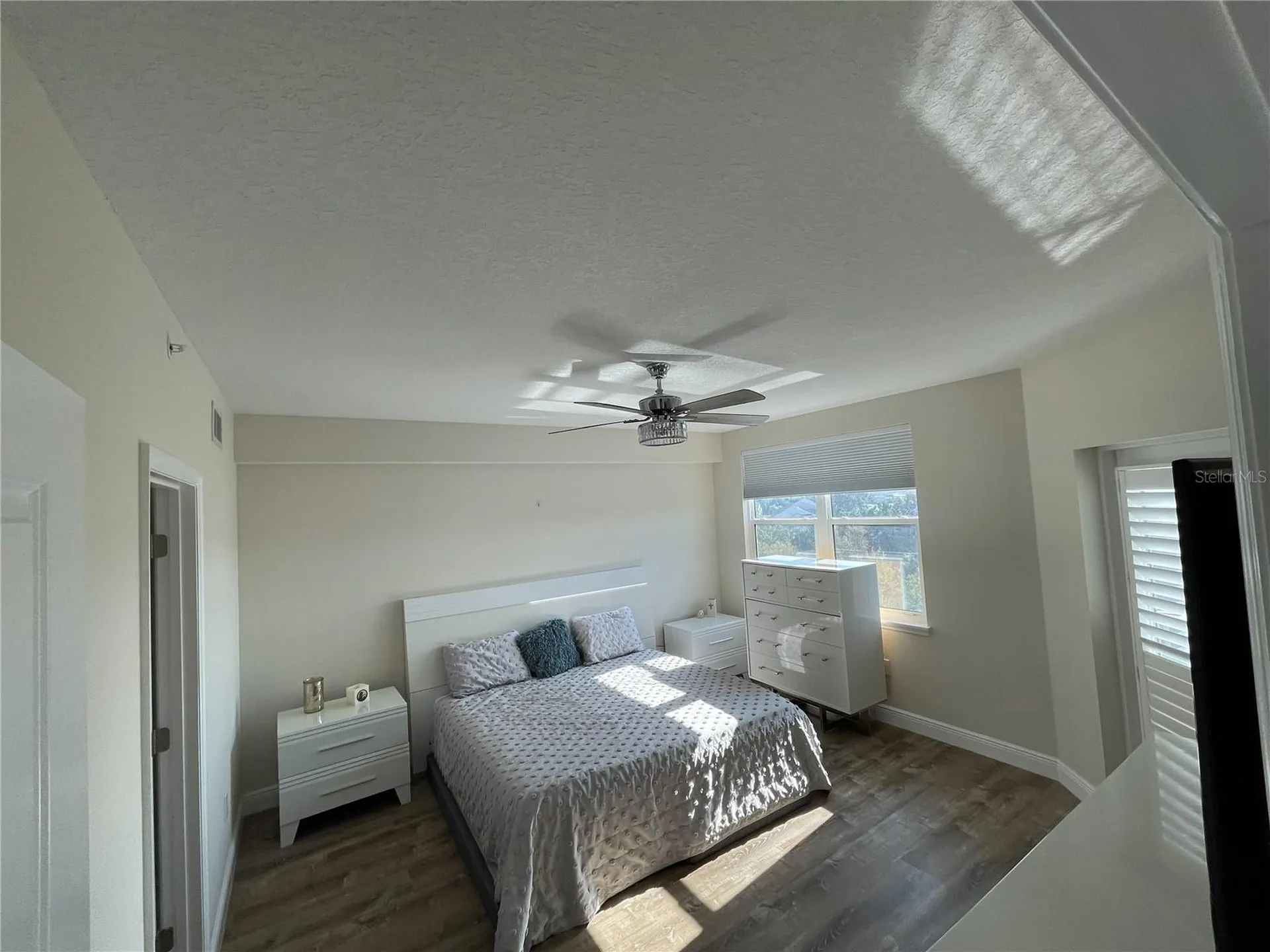 960 Starkey Road Largo FL 33771