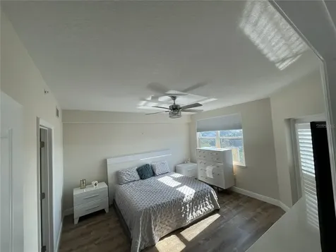 960 Starkey Road Largo FL 33771
